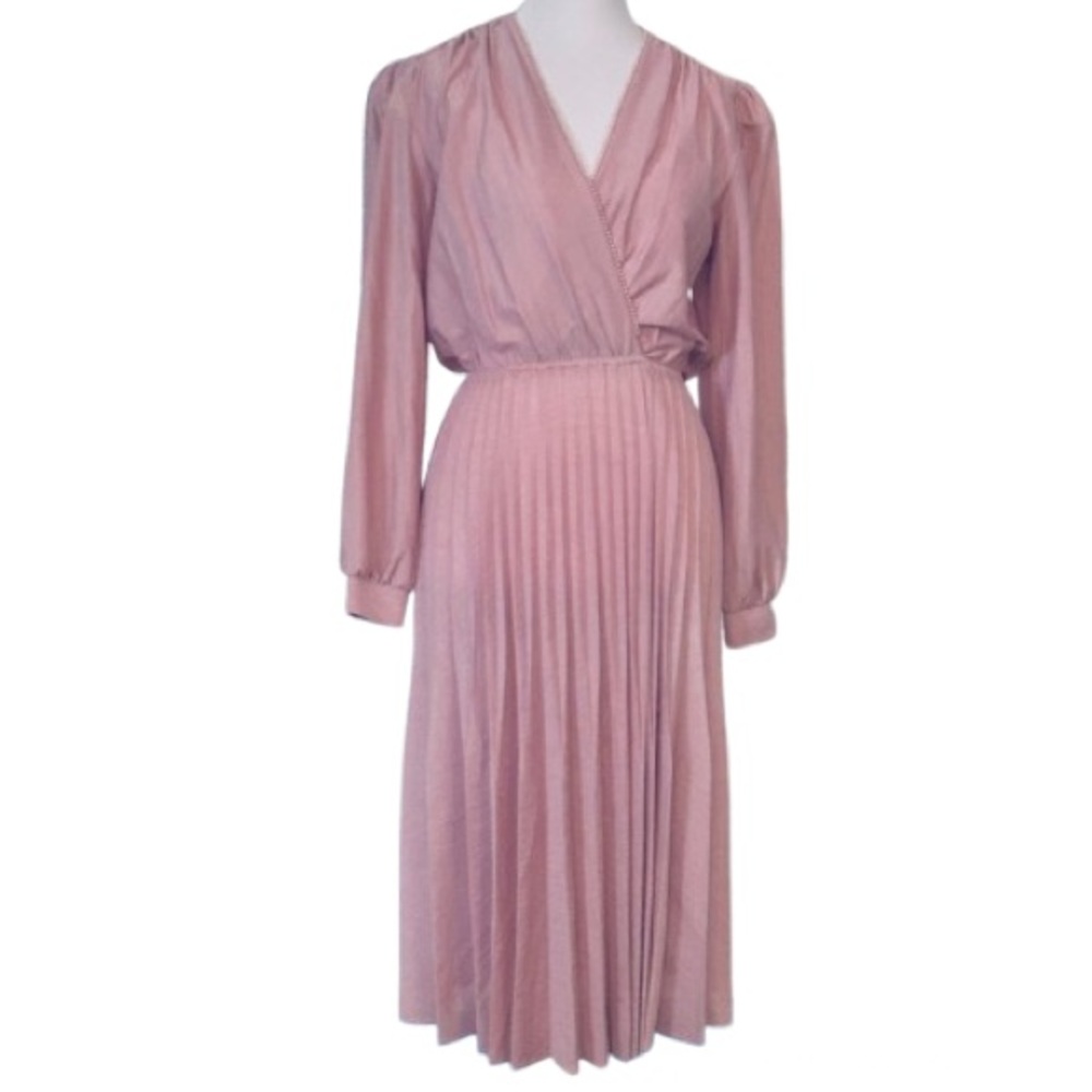Vintage Shimmery Pink Dress Mary- Martin Florida Size 10 Pearl Pleated Metallic